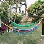 Casa Completa Localizada A Cerca A 1 Km Da Praia De Taperapua